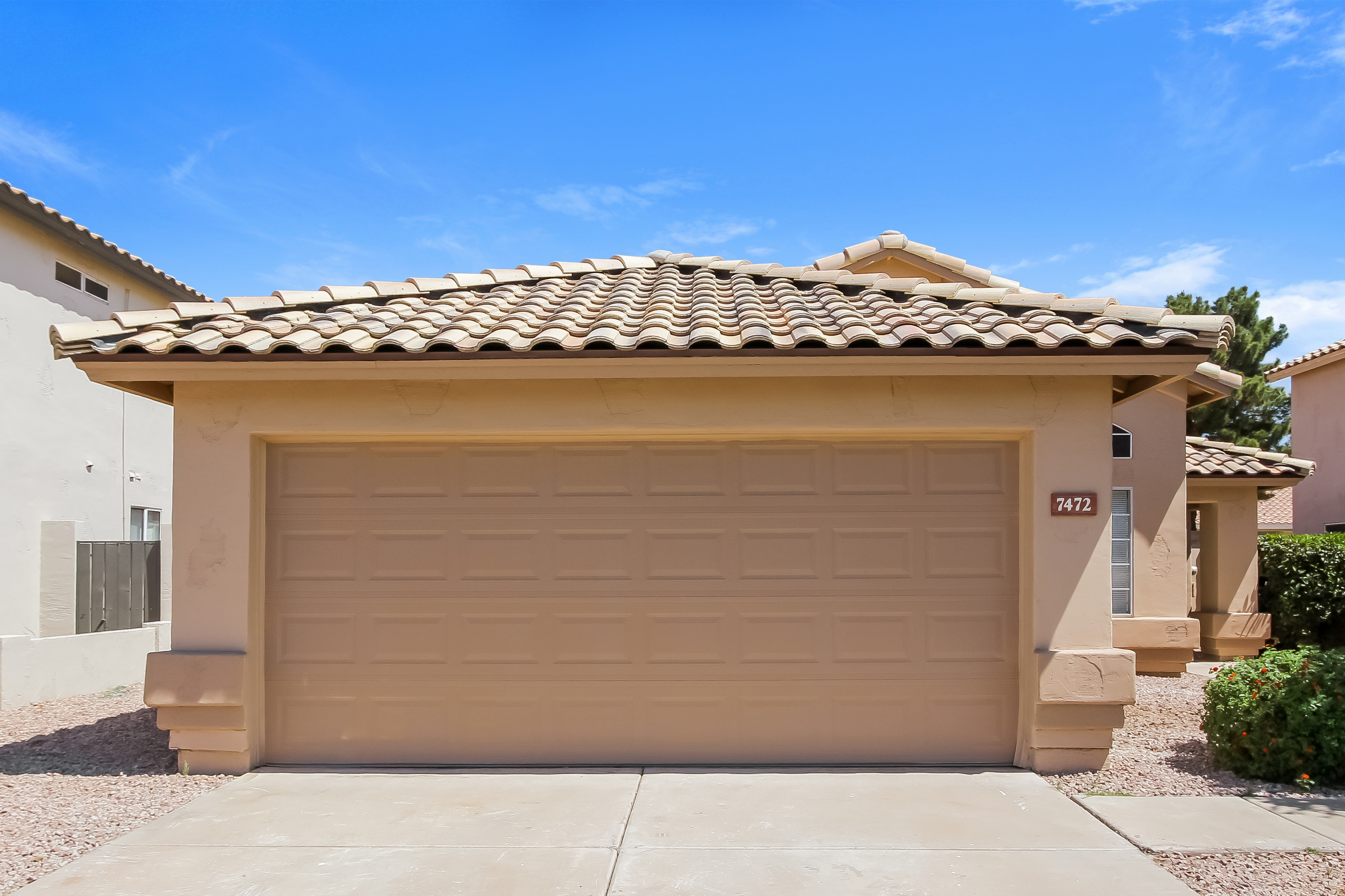 7472 W Crest Ln Glendale, AZ 85310